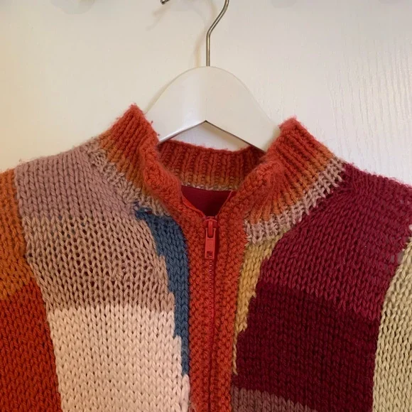 Hand knit patchwork sweater - Picture 2 of 4